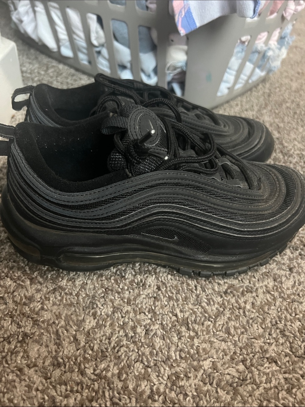 Nike Women's All-Black Wave-Style Sneakers